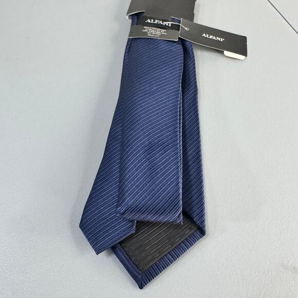 ALFANI ALFATECH Mens Necktie Andree Solid Navy Stain Resistant New - Picture 6 of 9